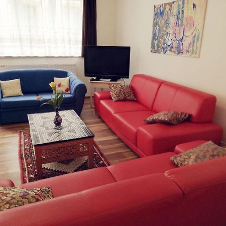 Ferienwohnung Rosen und Rosse Zweibrücken Exterior foto
