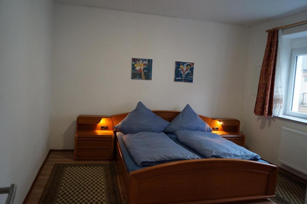 Ferienwohnung Rosen und Rosse Zweibrücken Exterior foto
